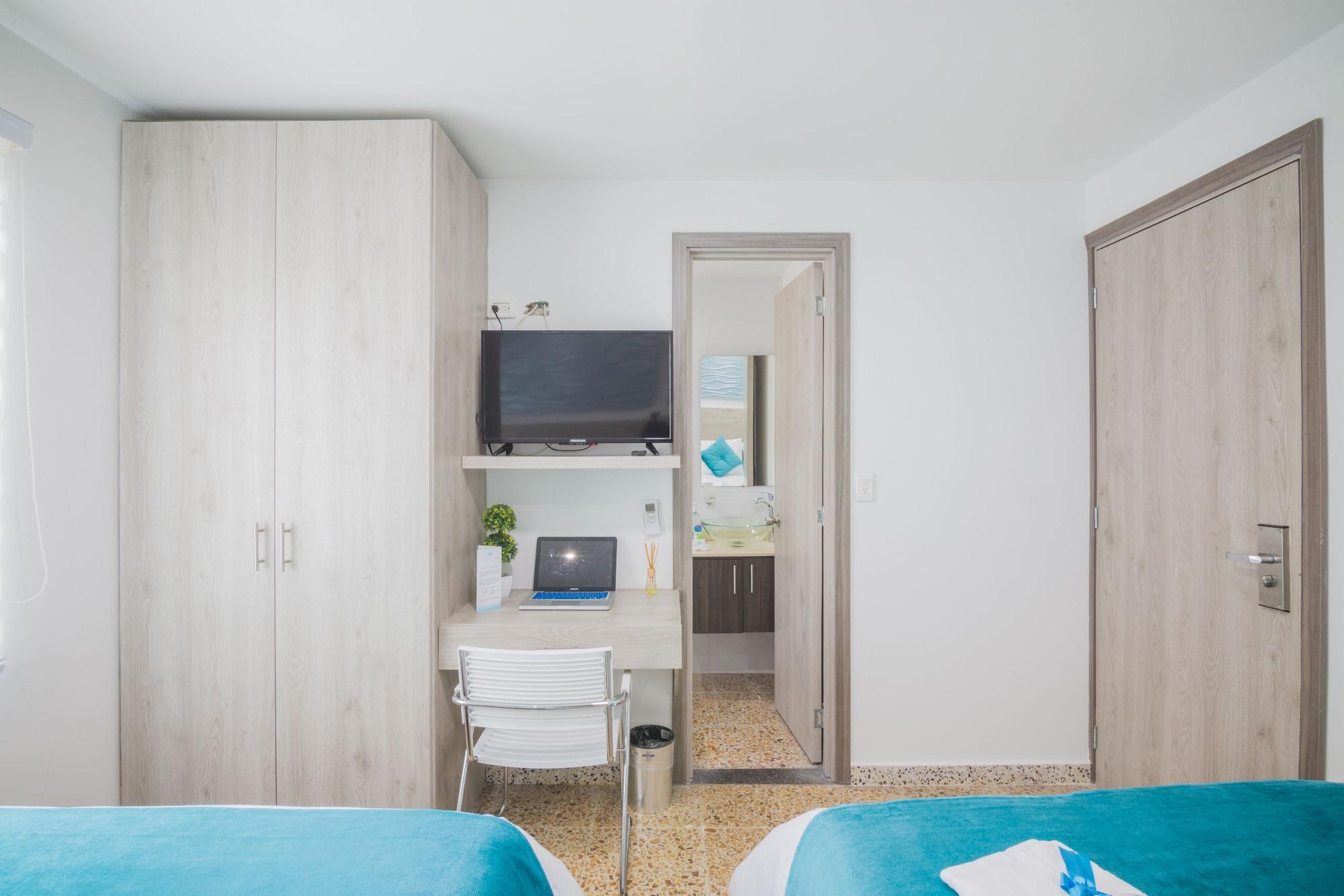 Velik Ocean Hotel Aeropuerto Cartagena Екстериор снимка