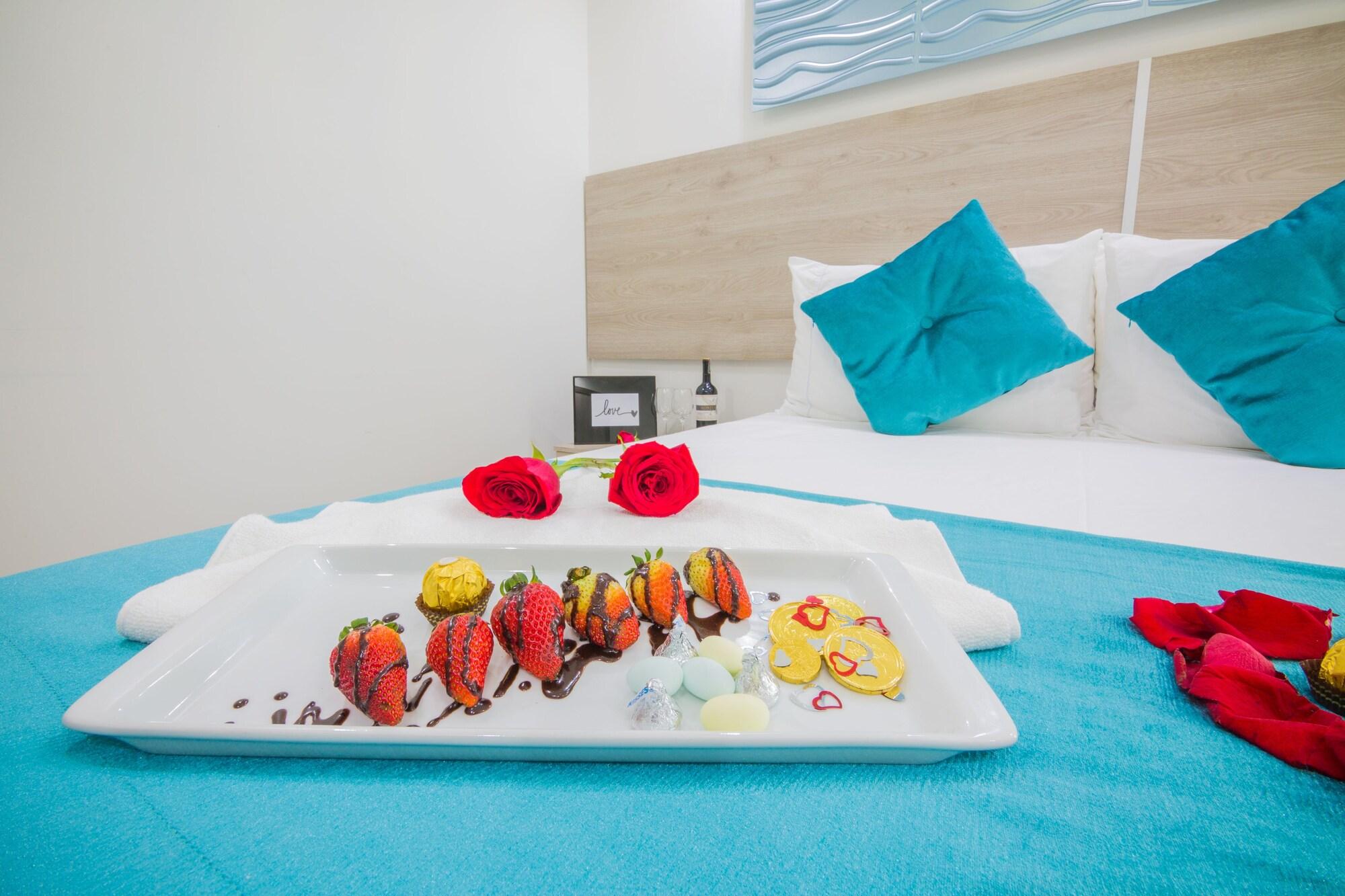 Velik Ocean Hotel Aeropuerto Cartagena Екстериор снимка