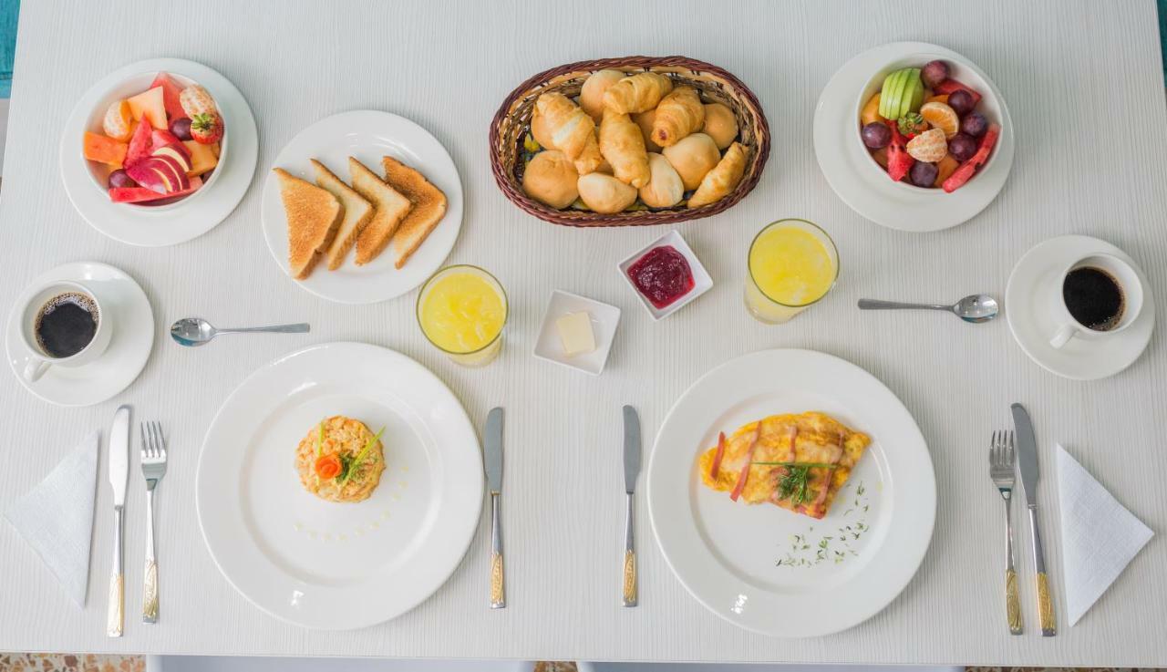 Velik Ocean Hotel Aeropuerto Cartagena Екстериор снимка